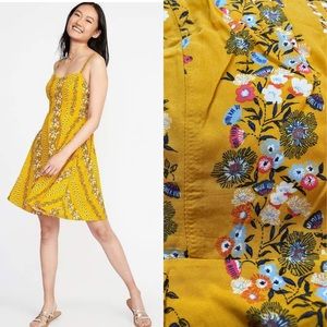 OLD NAVY Mustard Yellow Sweetheart Neckline Dress